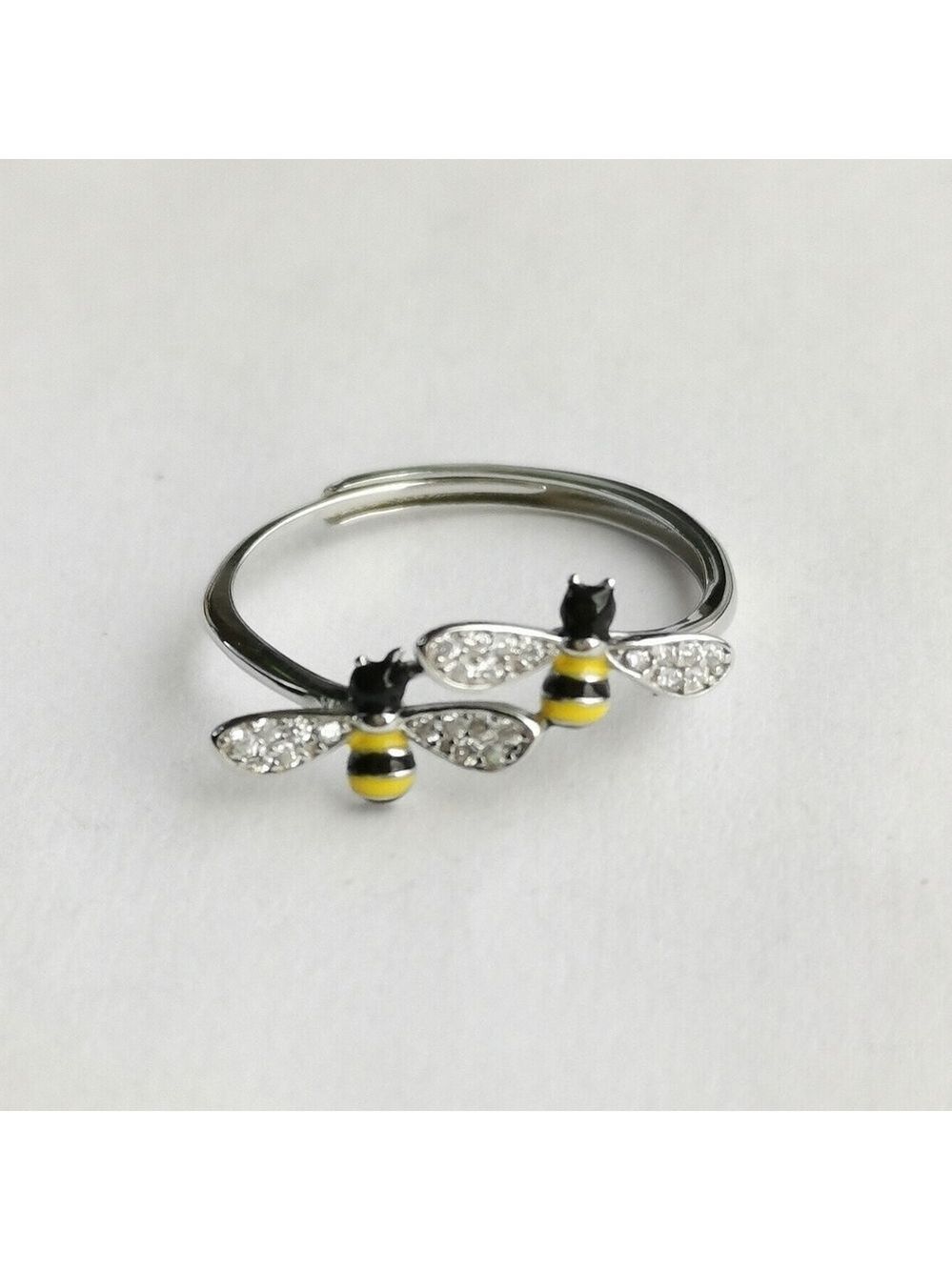 CZ enamel Bee ring size 6 🆕